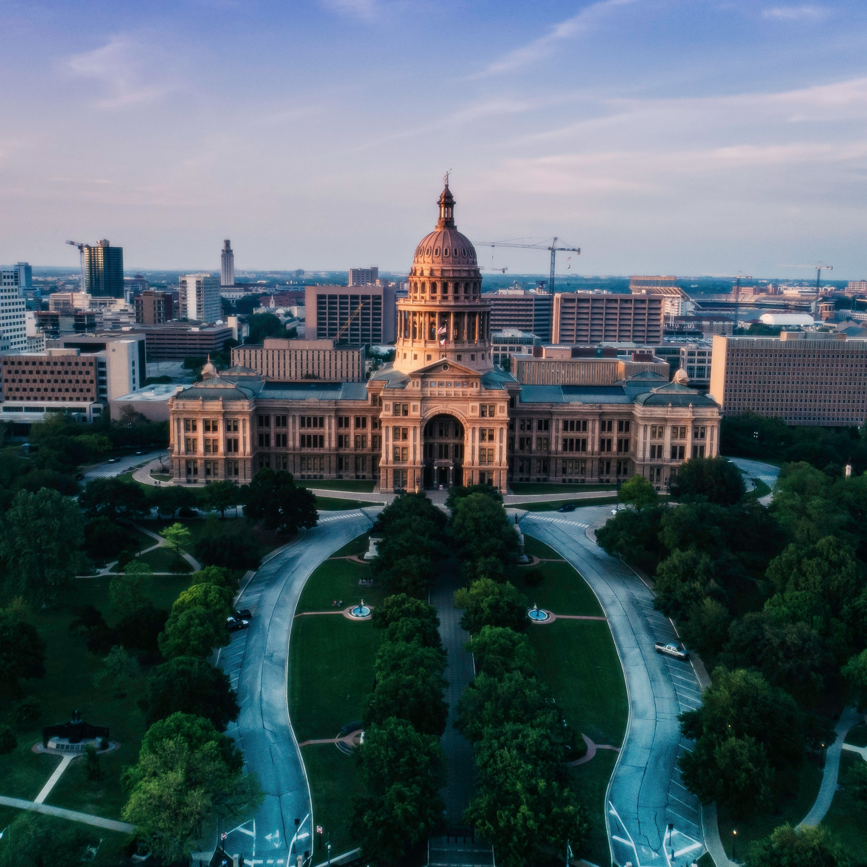 The Texas State Capitol in Austin, seat of Texas state procurement
